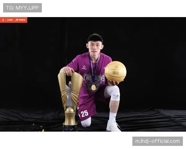 王岚嵚同曦组织后卫 助攻失误比2.8-1显示控场稳定性提升